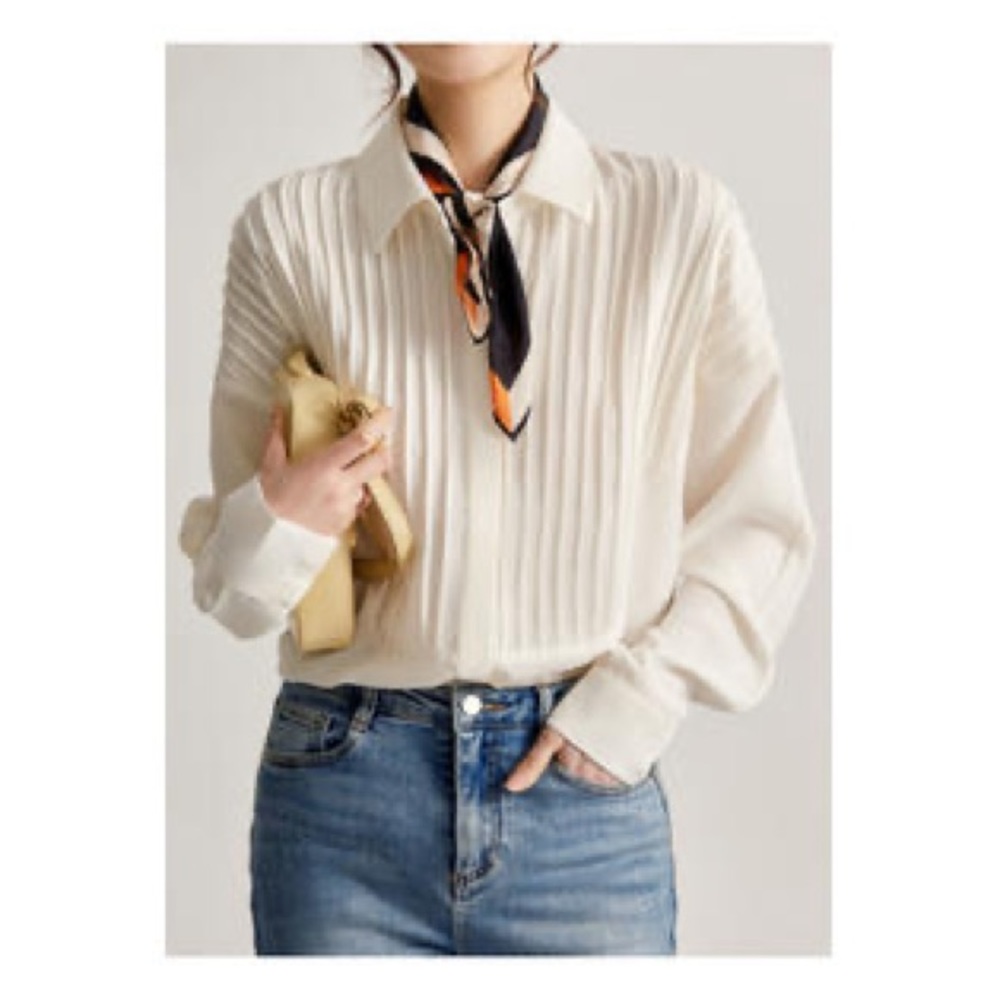Long Sleeves Blouse in White